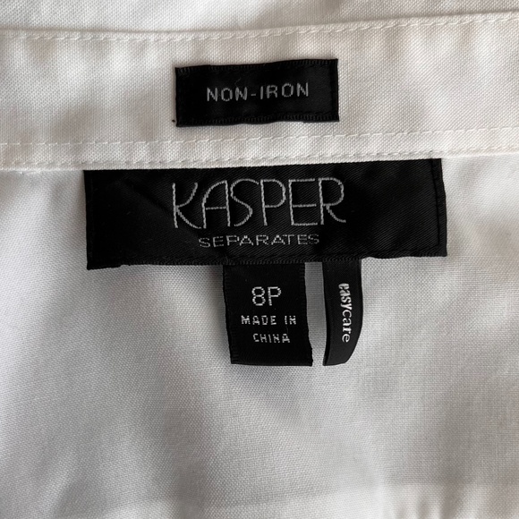 Kasper White Sleveless Button Up Blouse - Picture 4 of 9